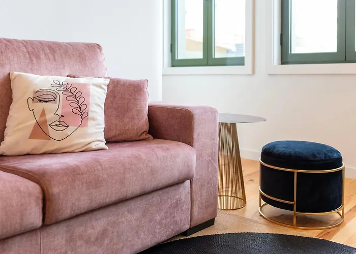 Chic Hideaway: Pool & Garden Appartamento